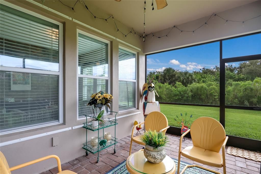 For Sale: $649,500 (3 beds, 2 baths, 2199 Square Feet)