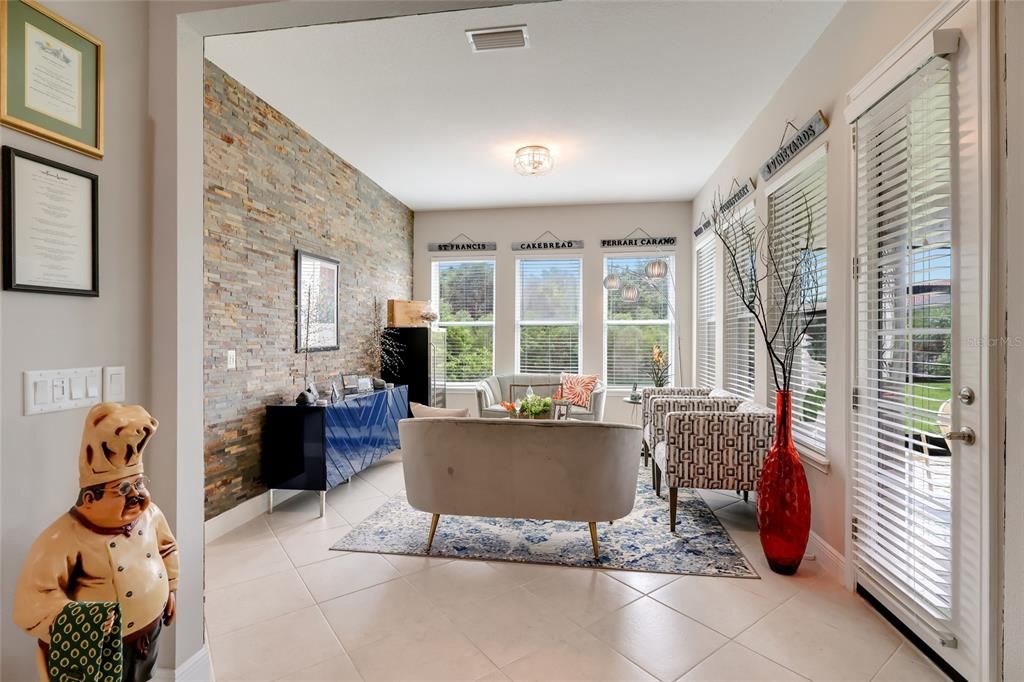 For Sale: $649,500 (3 beds, 2 baths, 2199 Square Feet)