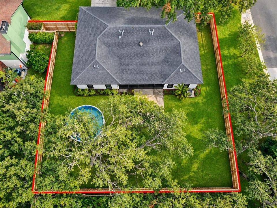 На продажу: $425,000 (5 спален, 2 ванн, 1843 Квадратных фут)