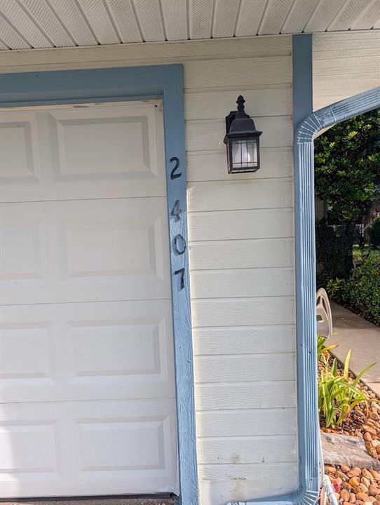 Active With Contract: $155,000 (2 beds, 2 baths, 1185 Square Feet)