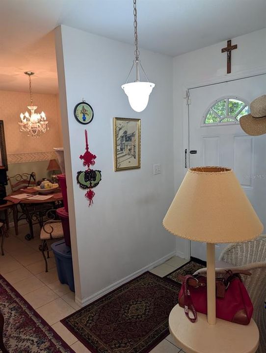 Active With Contract: $155,000 (2 beds, 2 baths, 1185 Square Feet)