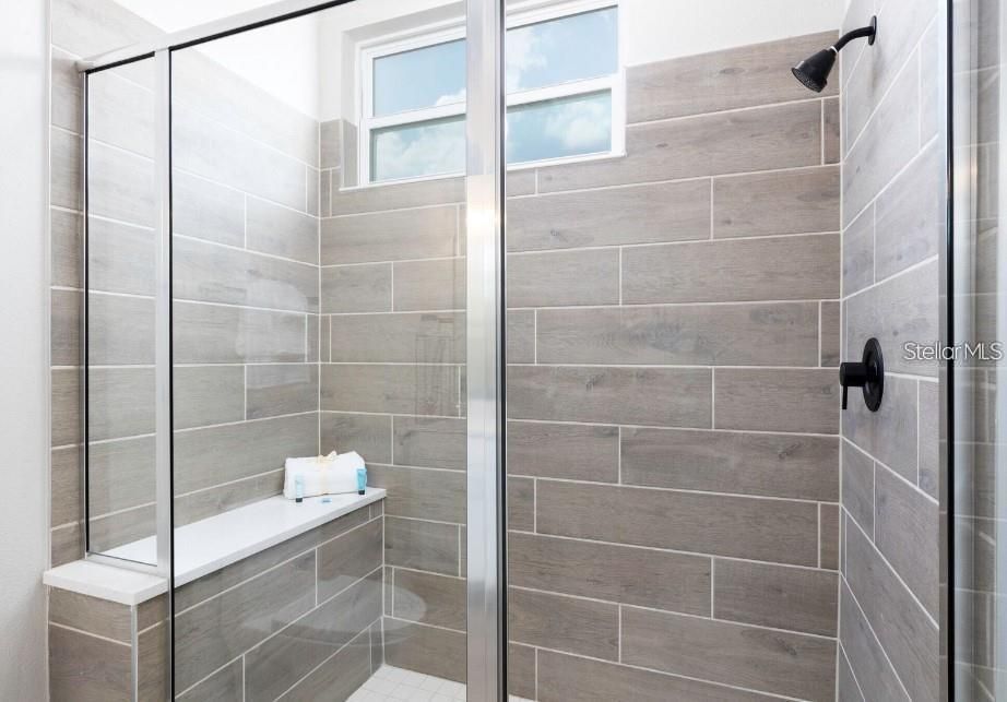 En Venta: $344,990 (3 camas, 2 baños, 1452 Pies cuadrados)