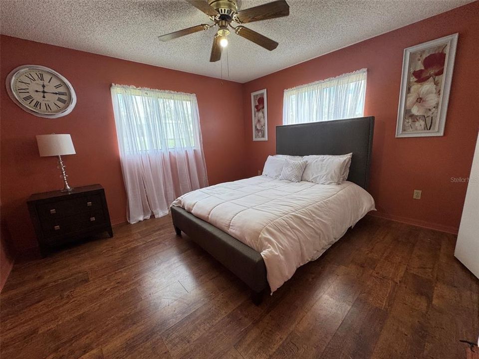 For Sale: $225,000 (3 beds, 2 baths, 1526 Square Feet)