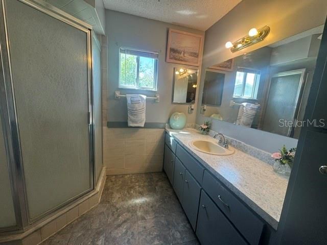 En Venta: $225,000 (3 camas, 2 baños, 1526 Pies cuadrados)