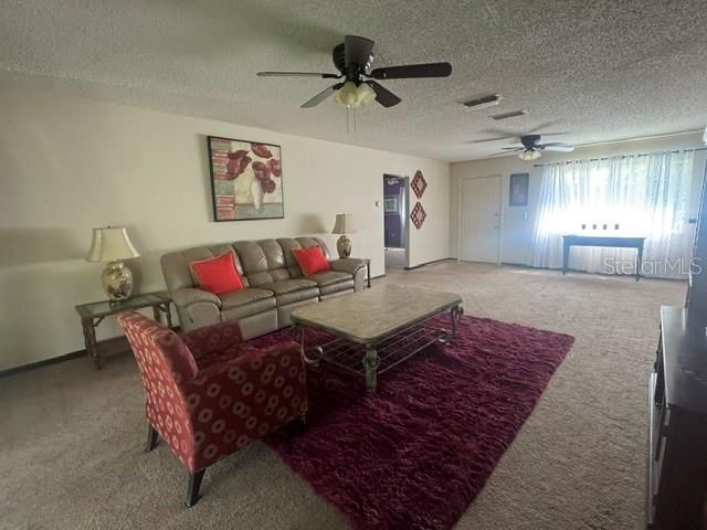 En Venta: $225,000 (3 camas, 2 baños, 1526 Pies cuadrados)