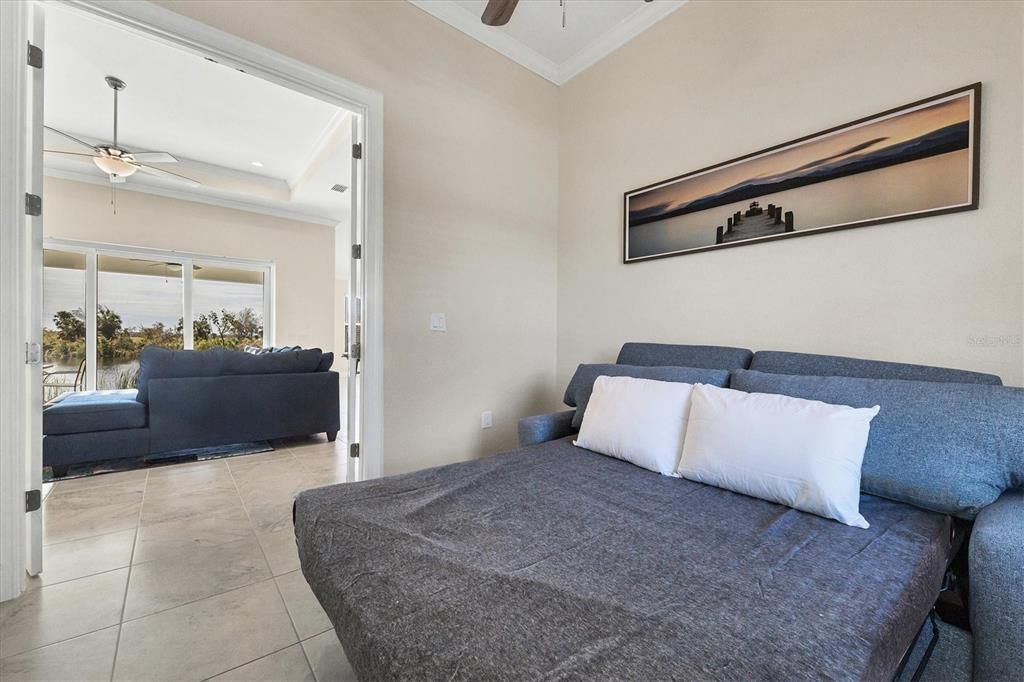 For Rent: $3,500 (3 beds, 2 baths, 1900 Square Feet)