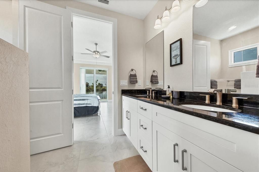 For Rent: $3,500 (3 beds, 2 baths, 1900 Square Feet)
