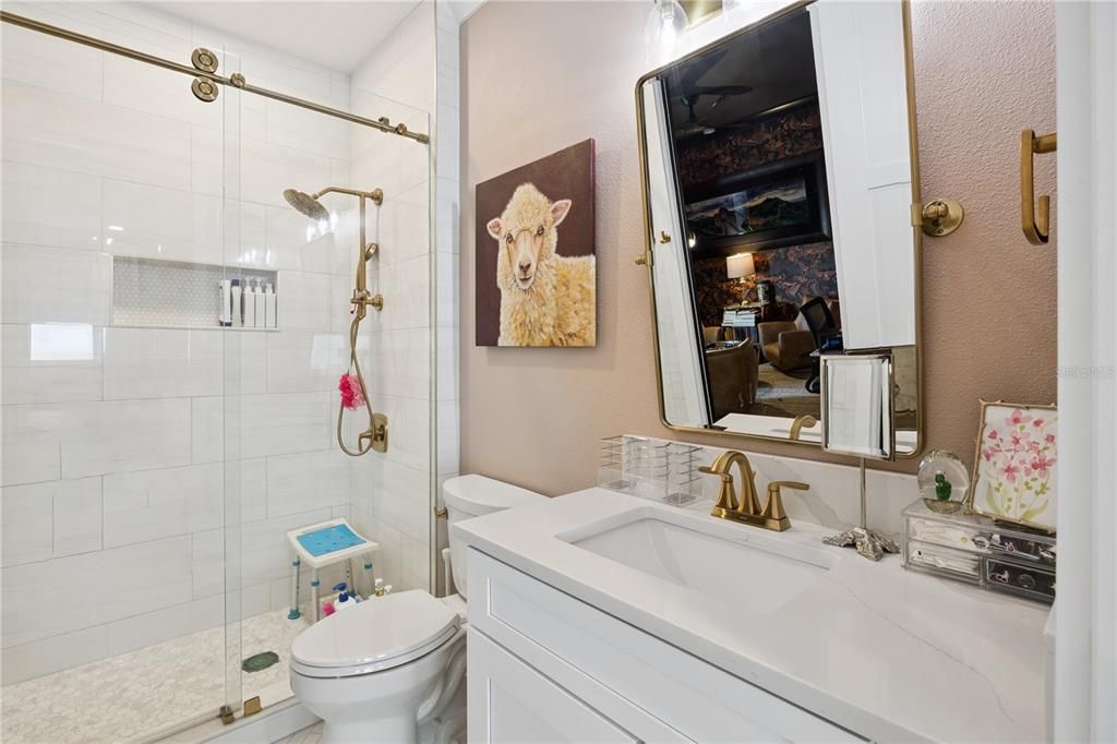 En Venta: $1,650,000 (5 camas, 4 baños, 3506 Pies cuadrados)