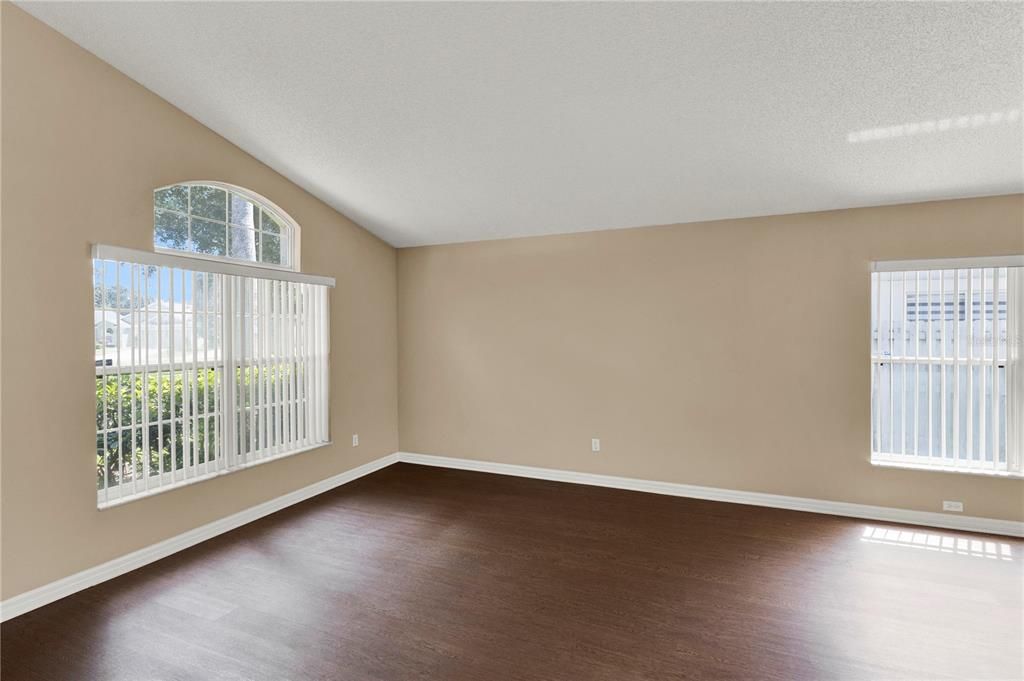 For Sale: $489,000 (4 beds, 2 baths, 2168 Square Feet)