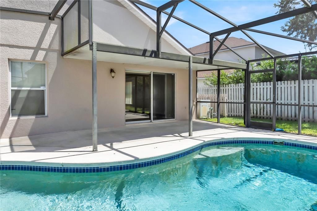 For Sale: $489,000 (4 beds, 2 baths, 2168 Square Feet)