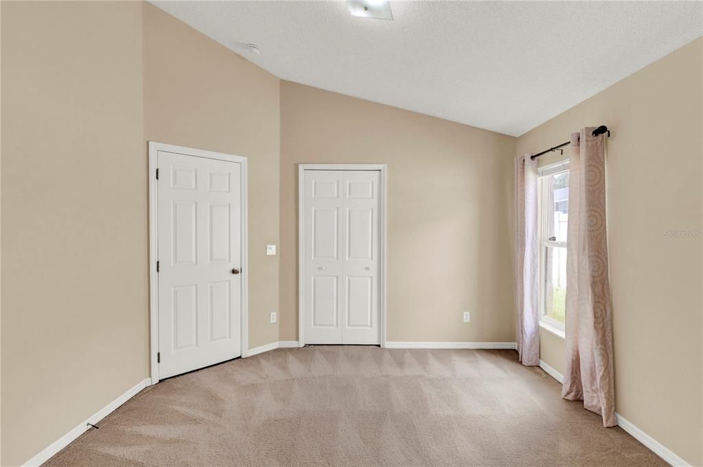 For Sale: $489,000 (4 beds, 2 baths, 2168 Square Feet)