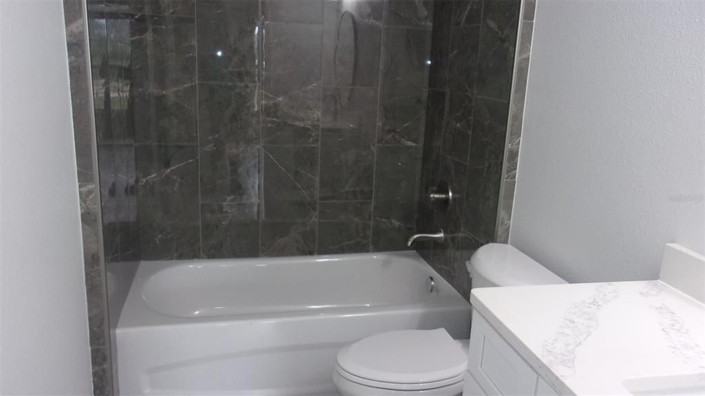 For Sale: $269,900 (3 beds, 2 baths, 1123 Square Feet)