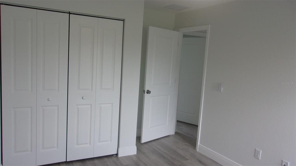 For Sale: $269,900 (3 beds, 2 baths, 1123 Square Feet)