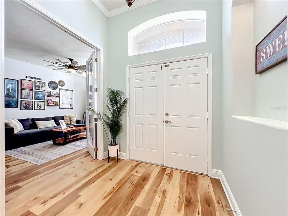 Activo con contrato: $675,000 (5 camas, 3 baños, 2761 Pies cuadrados)