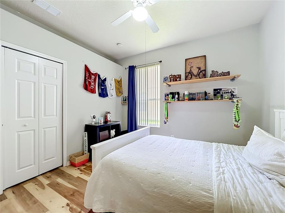 Activo con contrato: $675,000 (5 camas, 3 baños, 2761 Pies cuadrados)