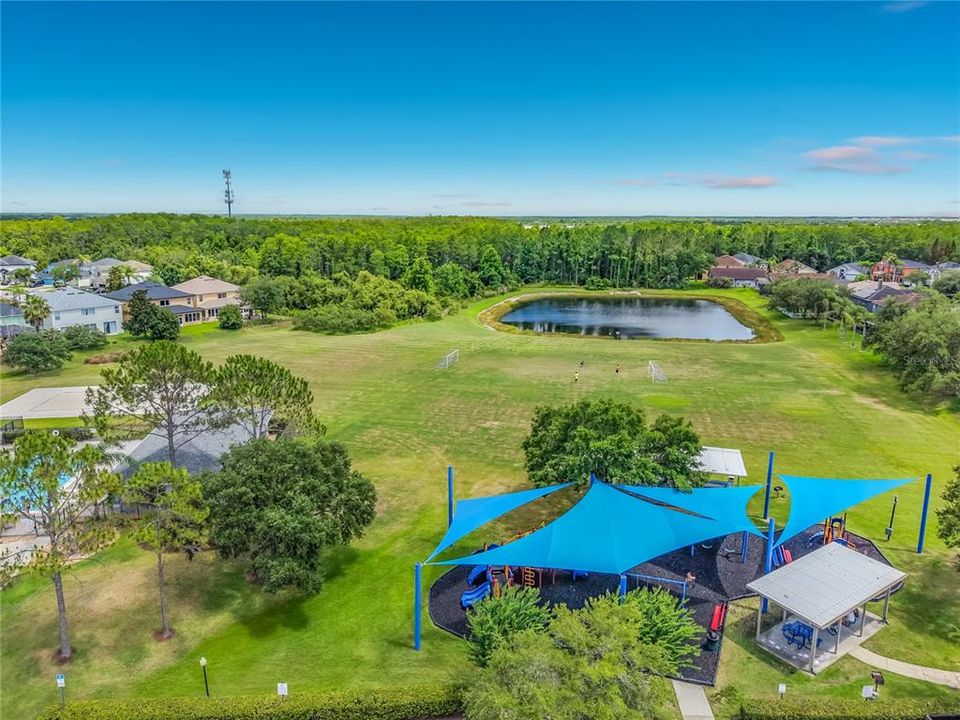 Activo con contrato: $675,000 (5 camas, 3 baños, 2761 Pies cuadrados)