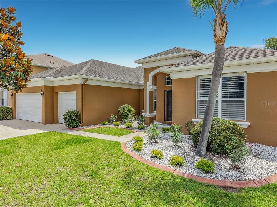 Activo con contrato: $675,000 (5 camas, 3 baños, 2761 Pies cuadrados)
