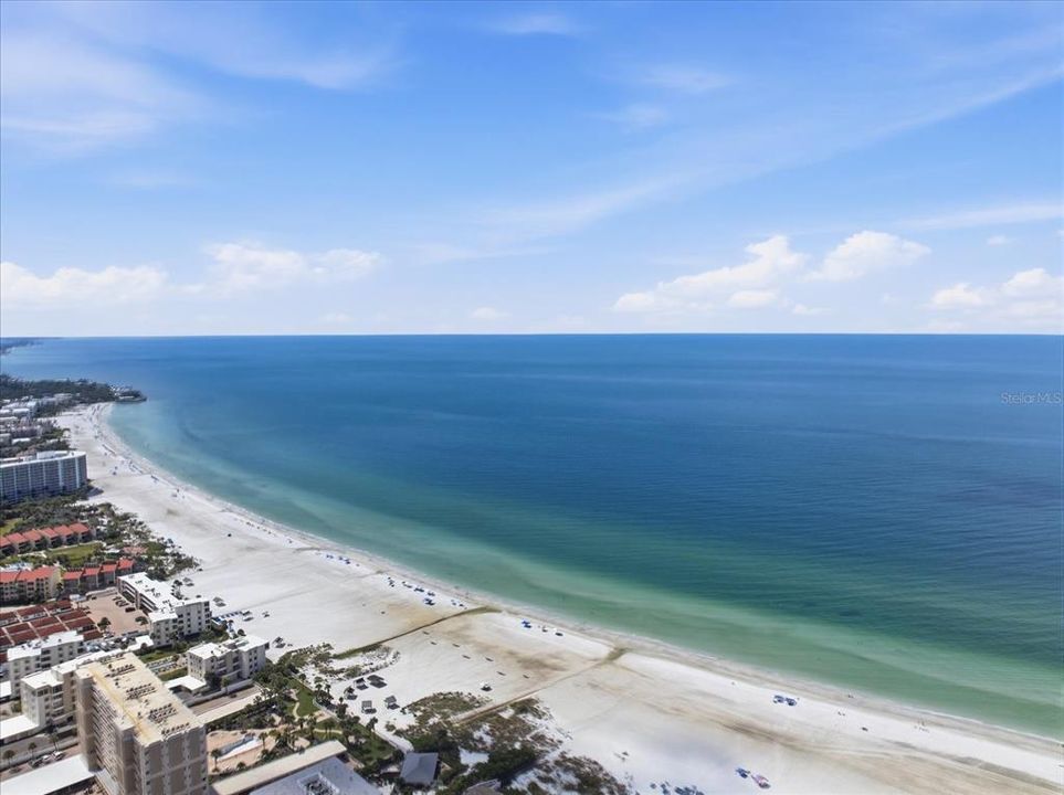 For Sale: $279,000 (2 beds, 2 baths, 1155 Square Feet)