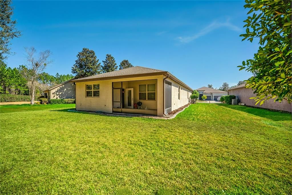 For Sale: $295,592 (2 beds, 2 baths, 1433 Square Feet)
