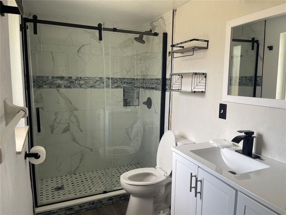 En Venta: $249,000 (3 camas, 2 baños, 1178 Pies cuadrados)