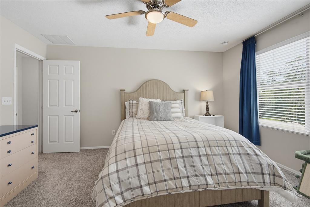 For Sale: $267,000 (3 beds, 2 baths, 1496 Square Feet)