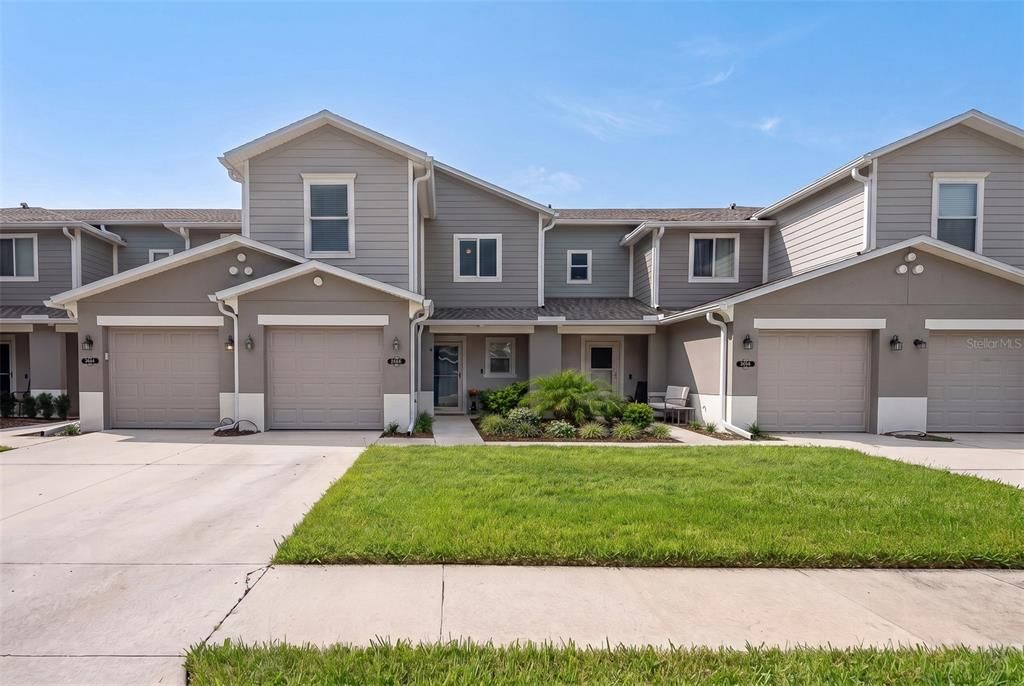 For Sale: $267,000 (3 beds, 2 baths, 1496 Square Feet)