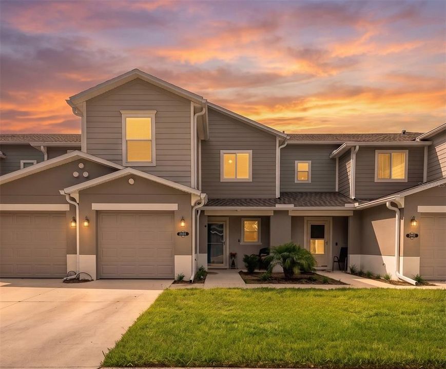 For Sale: $267,000 (3 beds, 2 baths, 1496 Square Feet)