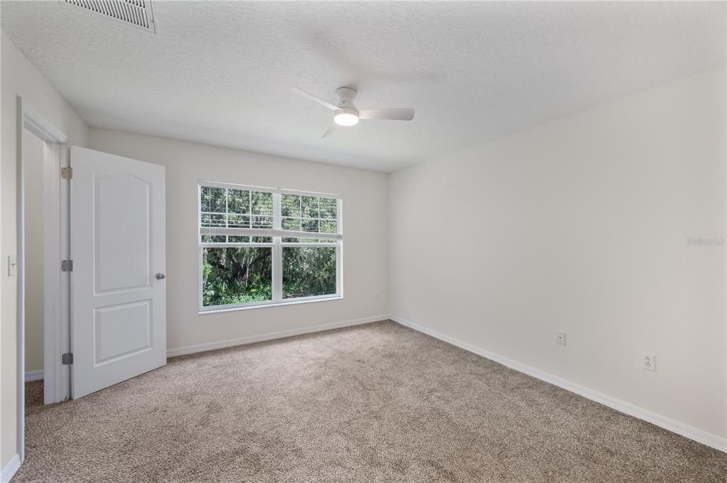 For Sale: $225,000 (3 beds, 2 baths, 1713 Square Feet)