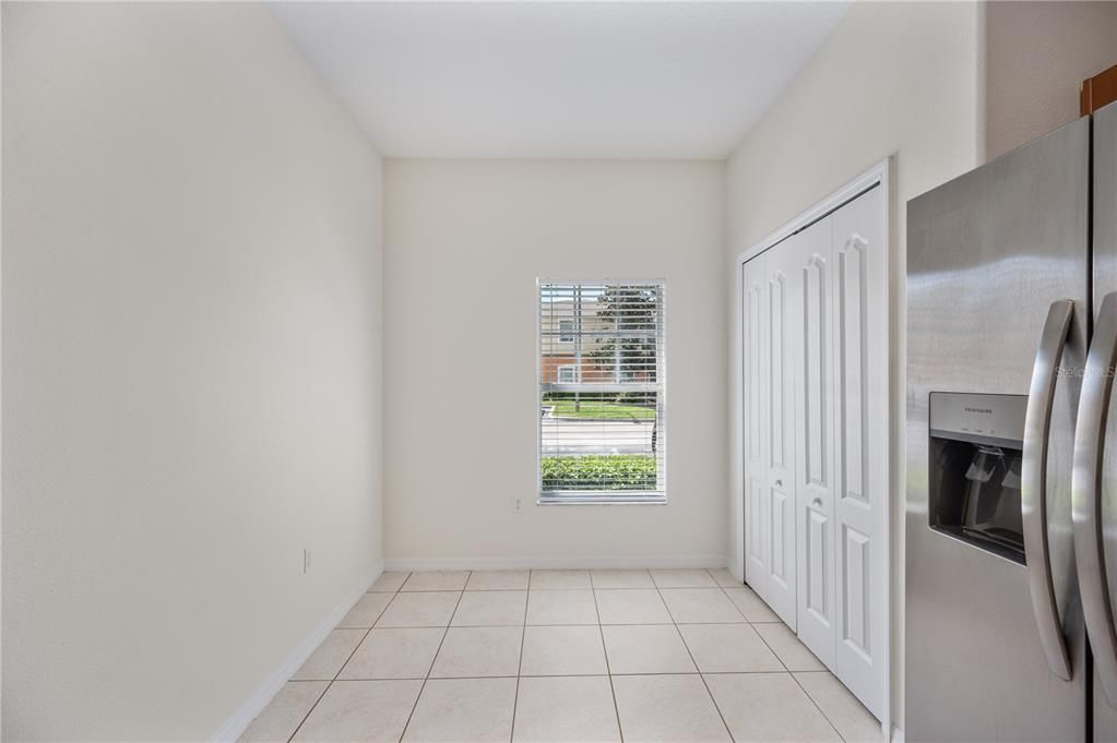 For Sale: $225,000 (3 beds, 2 baths, 1713 Square Feet)
