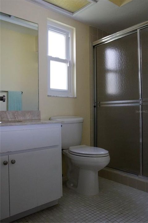 На продажу: $239,900 (3 спален, 2 ванн, 1470 Квадратных фут)