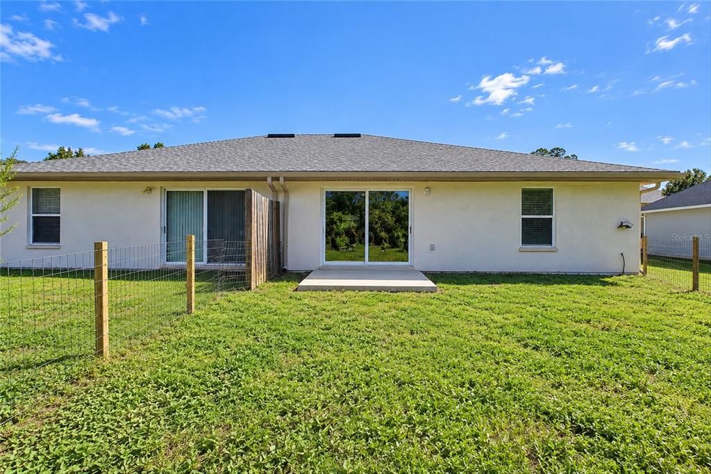 For Sale: $450,000 (4 beds, 0 baths, 2342 Square Feet)