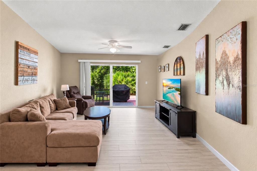 For Sale: $450,000 (4 beds, 0 baths, 2342 Square Feet)