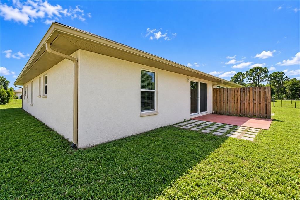 For Sale: $450,000 (4 beds, 0 baths, 2342 Square Feet)