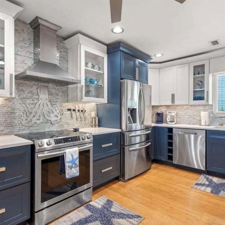 En Venta: $1,249,000 (4 camas, 3 baños, 2950 Pies cuadrados)