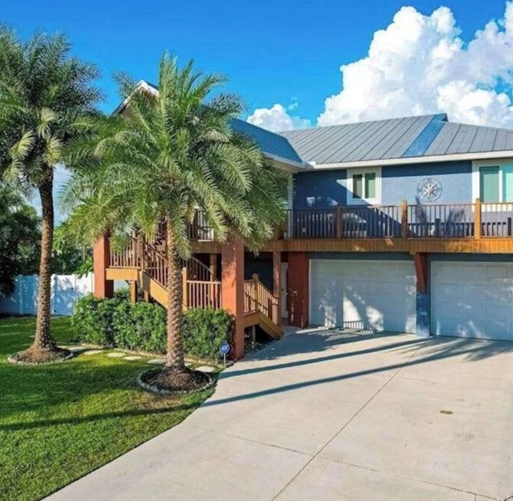 En Venta: $1,249,000 (4 camas, 3 baños, 2950 Pies cuadrados)