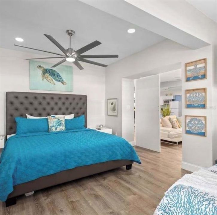 En Venta: $1,249,000 (4 camas, 3 baños, 2950 Pies cuadrados)