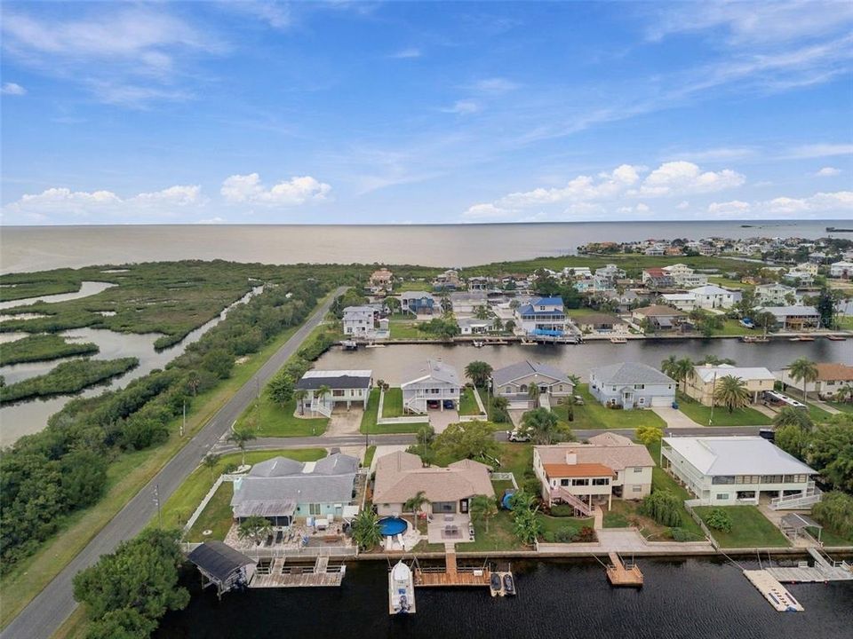 For Sale: $485,000 (5 beds, 2 baths, 1624 Square Feet)