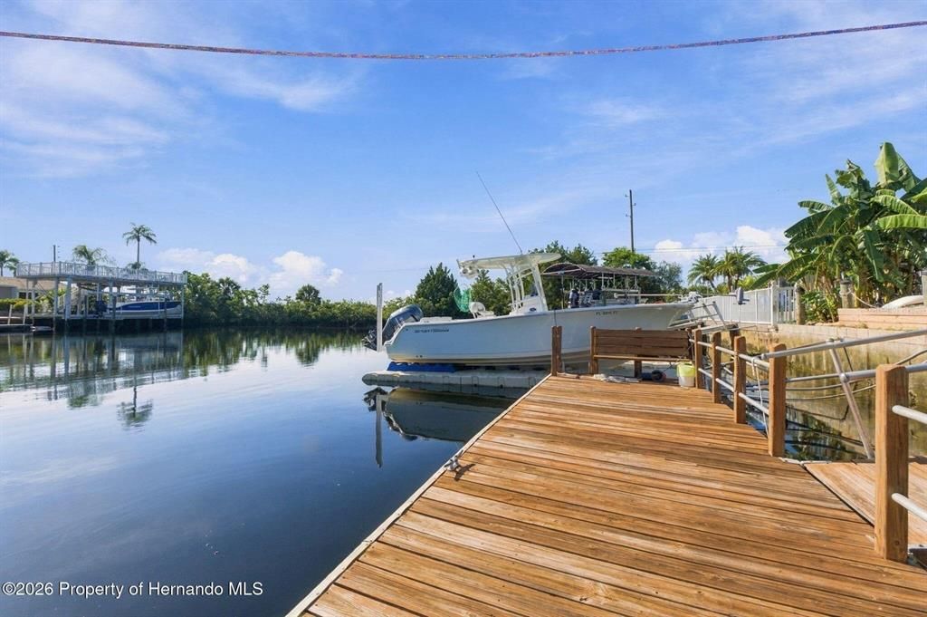 For Sale: $485,000 (5 beds, 2 baths, 1624 Square Feet)