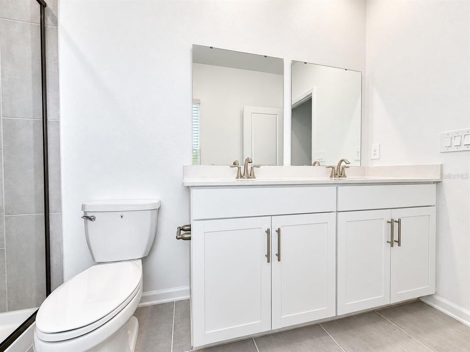 For Rent: $2,500 (3 beds, 2 baths, 1615 Square Feet)