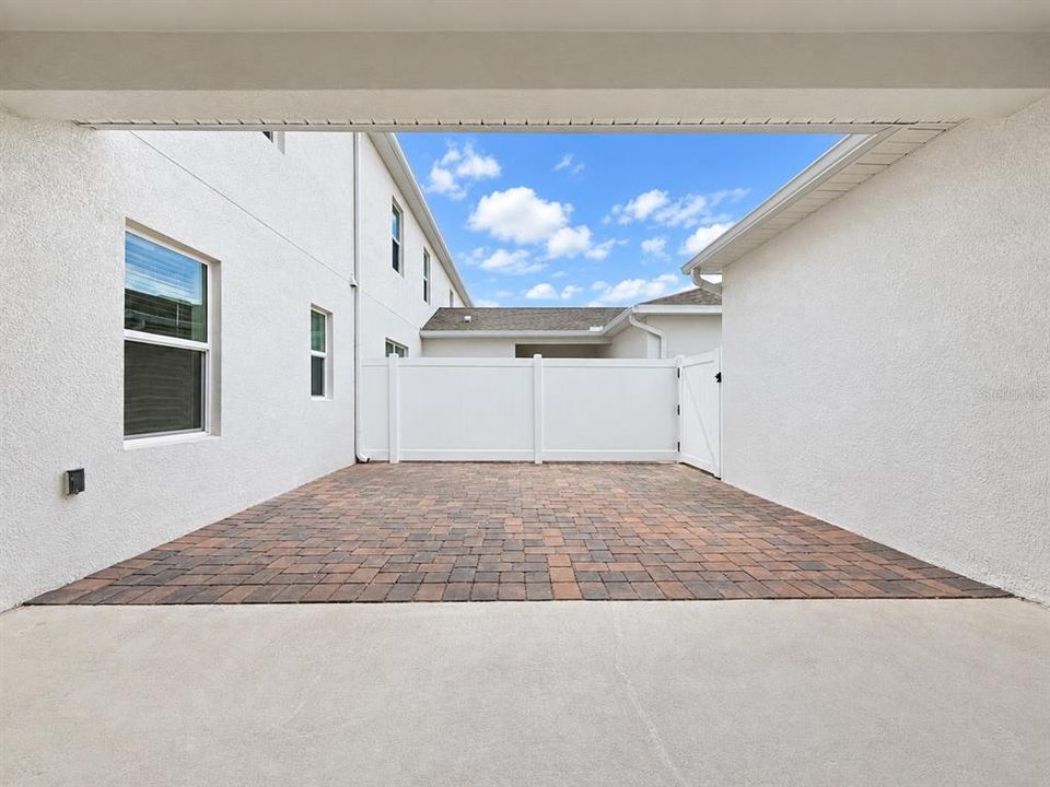 For Rent: $2,500 (3 beds, 2 baths, 1615 Square Feet)