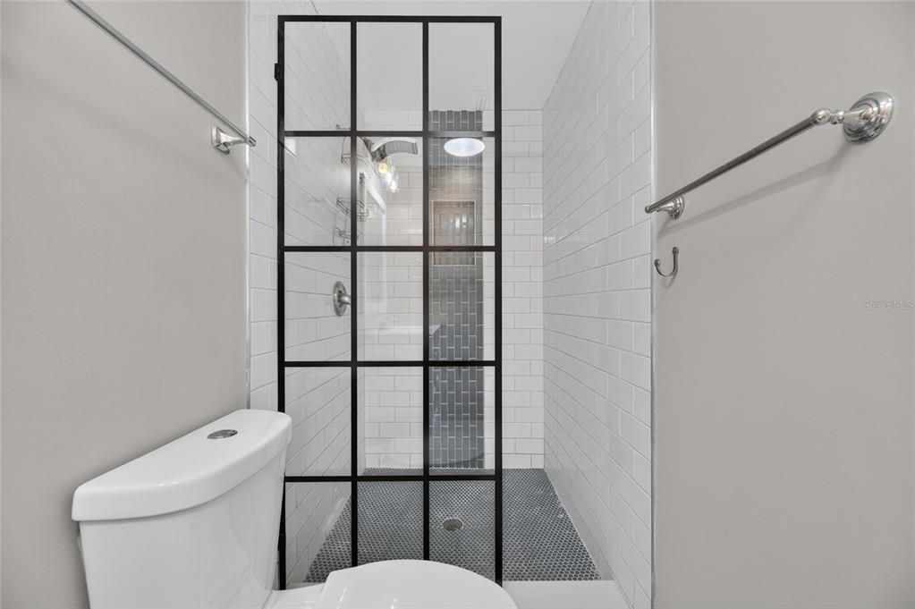 На продажу: $475,000 (3 спален, 2 ванн, 1215 Квадратных фут)