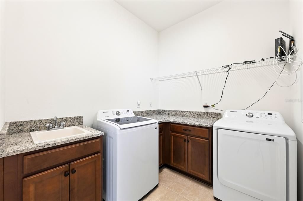 En Venta: $625,000 (3 camas, 2 baños, 1720 Pies cuadrados)