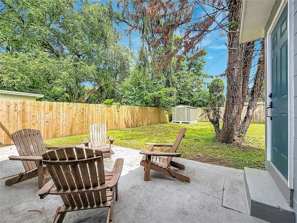 На продажу: $330,000 (3 спален, 2 ванн, 1353 Квадратных фут)