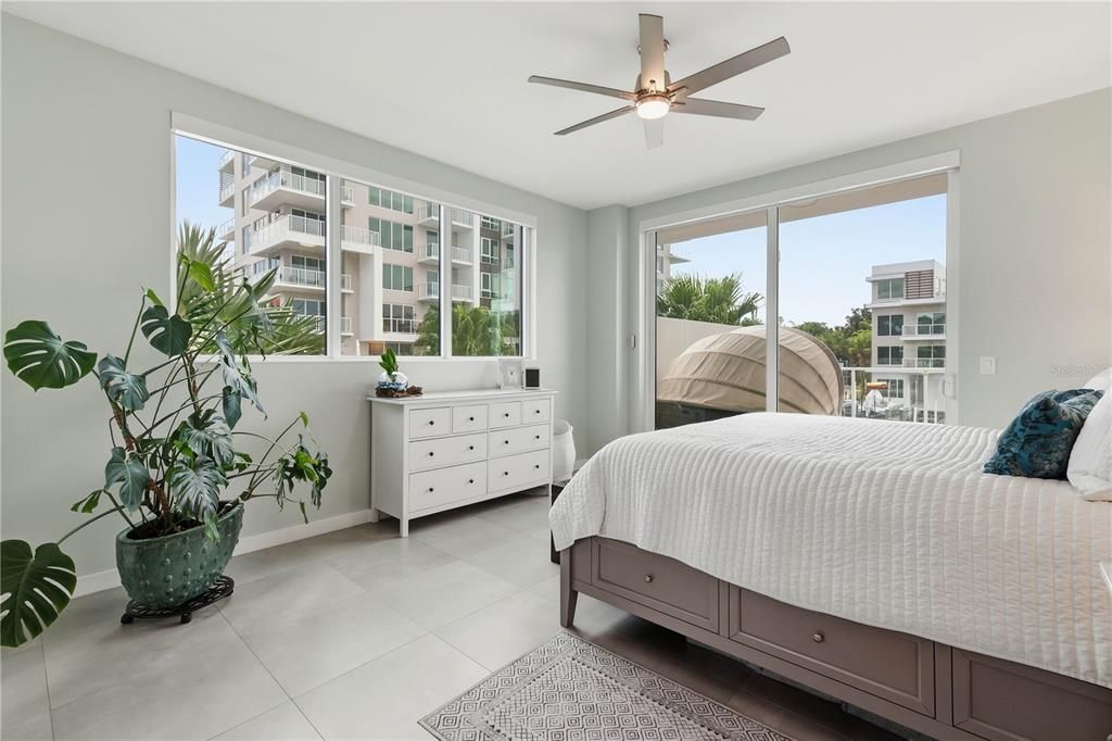 For Sale: $824,000 (2 beds, 2 baths, 1815 Square Feet)