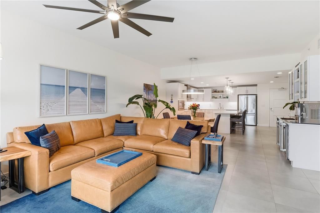 For Sale: $824,000 (2 beds, 2 baths, 1815 Square Feet)