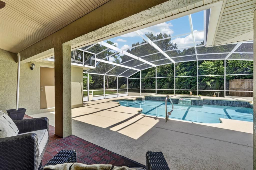 En Venta: $795,000 (4 camas, 3 baños, 3217 Pies cuadrados)