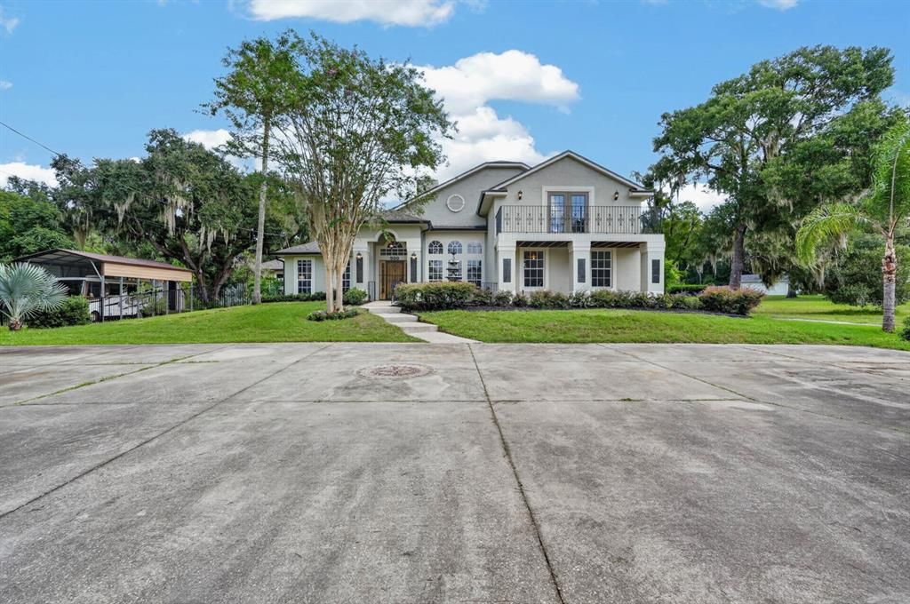 En Venta: $795,000 (4 camas, 3 baños, 3217 Pies cuadrados)