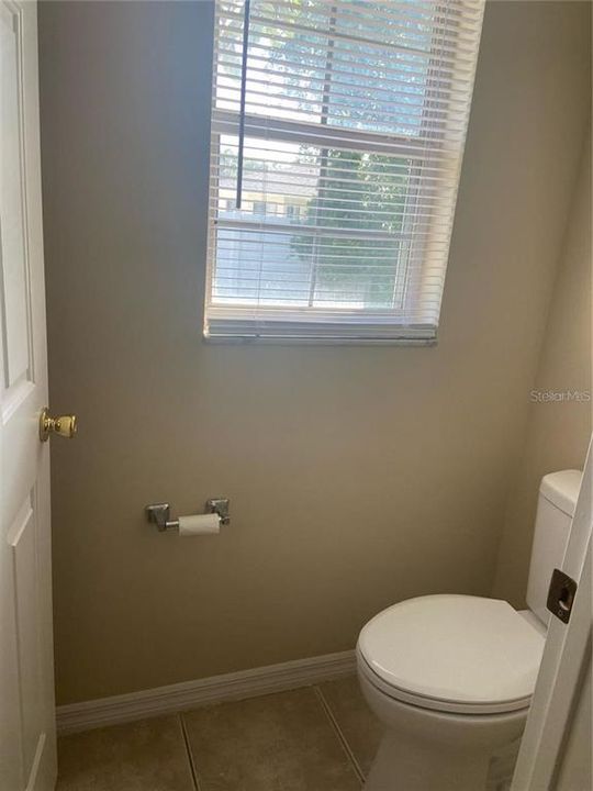 For Rent: $1,900 (3 beds, 2 baths, 1501 Square Feet)