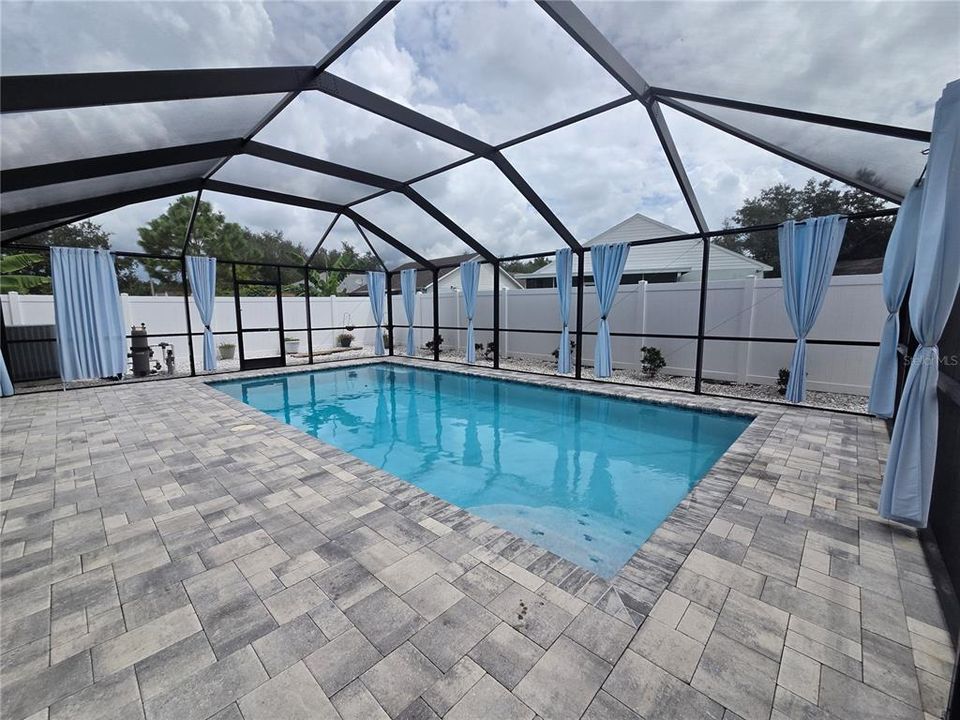 En Renta: $2,999 (3 camas, 2 baños, 1874 Pies cuadrados)