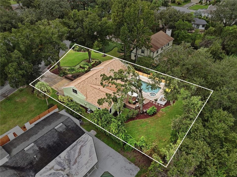 En Venta: $675,000 (4 camas, 3 baños, 2941 Pies cuadrados)
